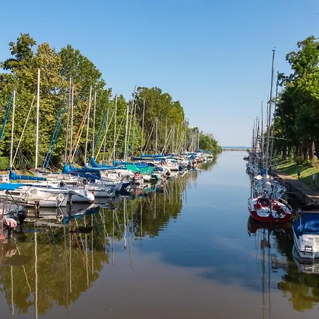 Διαμέρισμα In 38062 Balatonberény